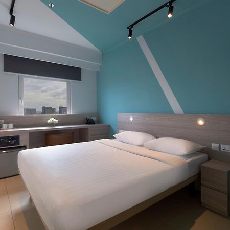 Ibis Budget Phnom Penh Riverside Exterior foto